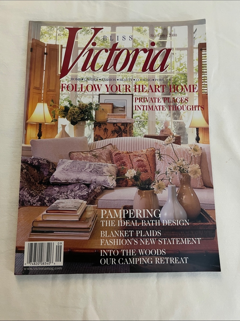 Victoria Magazine Vintage - Follow Your Heart Home (Pink Accents) september 2000